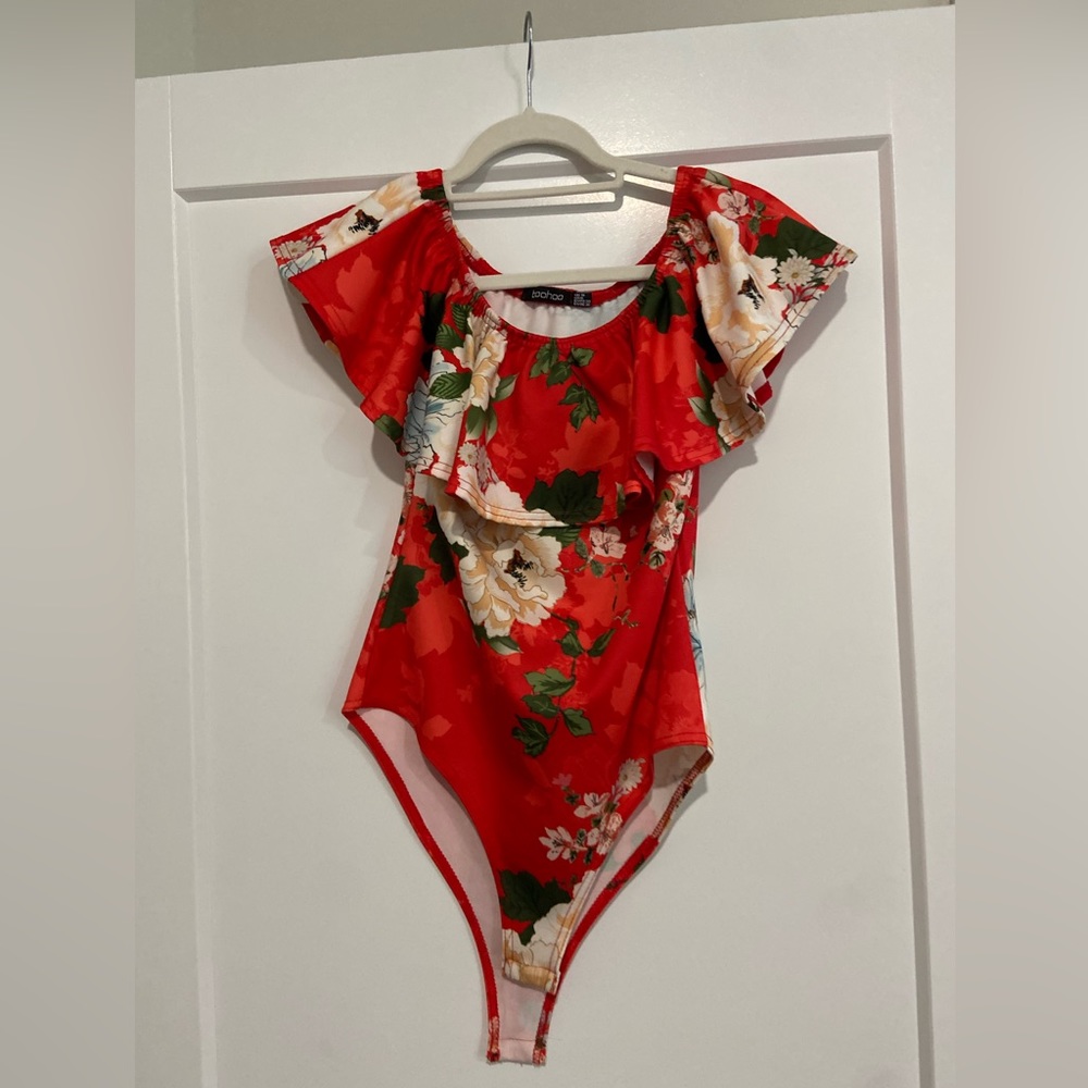 Floral off the shoulder bodysuit